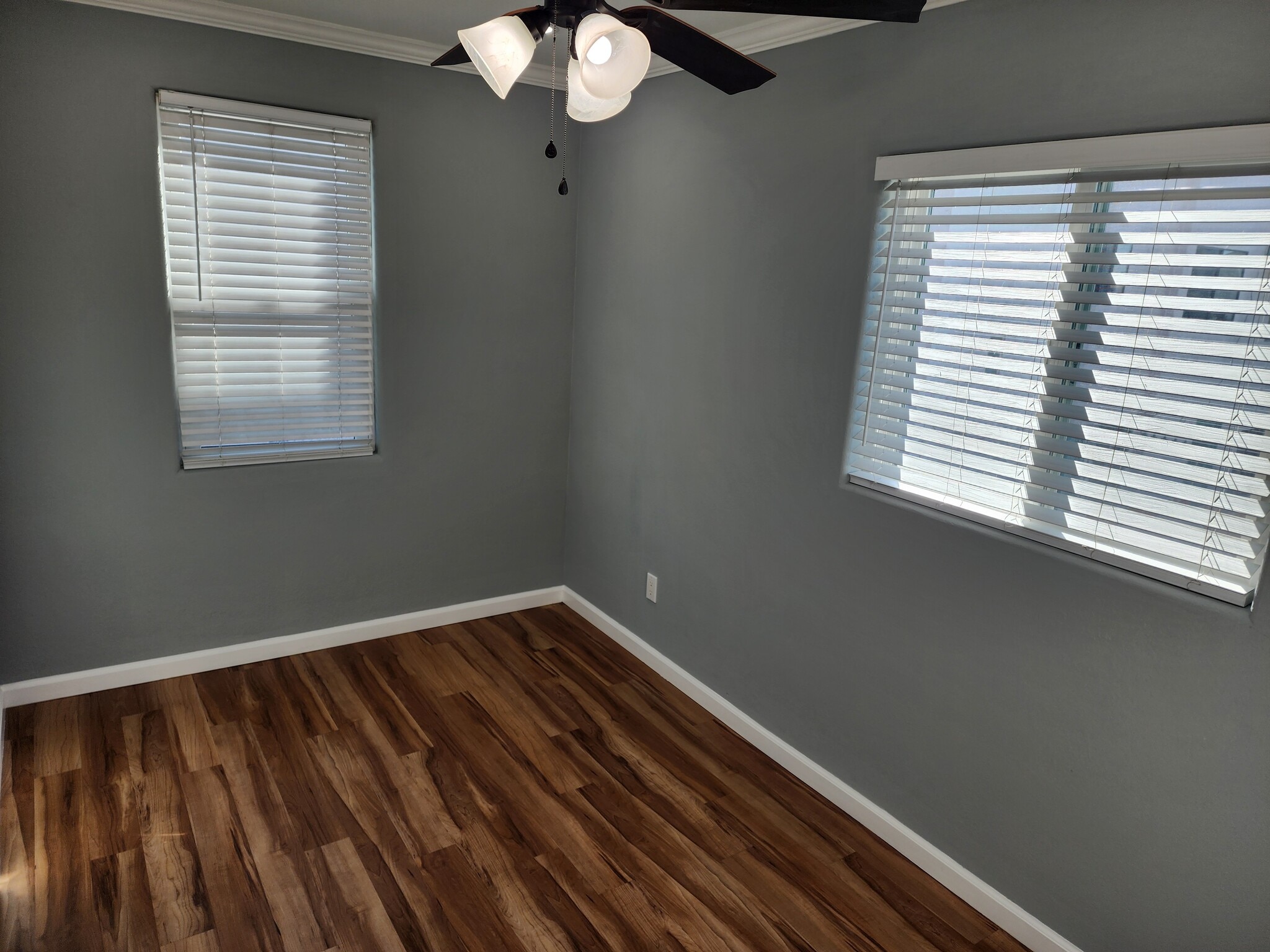 Building Photo - 3549 Highland Ave