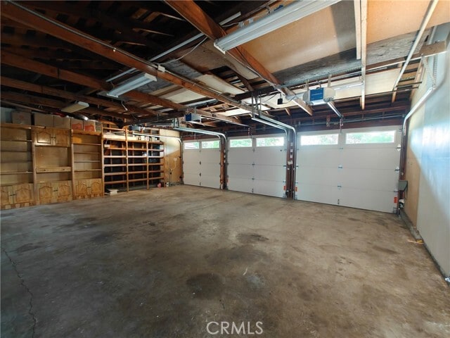 Building Photo - 9652 Brynmar Dr