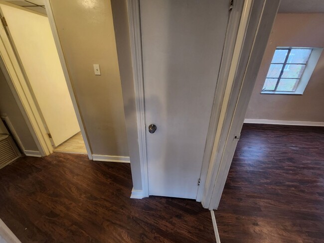 Building Photo - Newly Renovated 2 bedroom Section 8 NO APP...