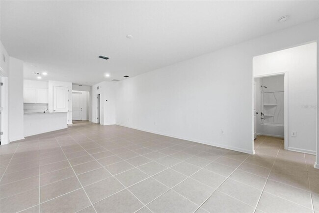 Building Photo - 5157 Green Belt Dr