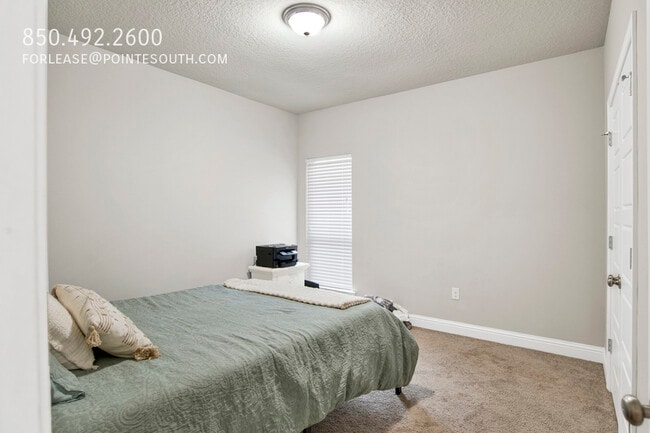 Building Photo - 31820 Calder Ct