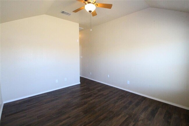 Building Photo - 107 Inman Dr