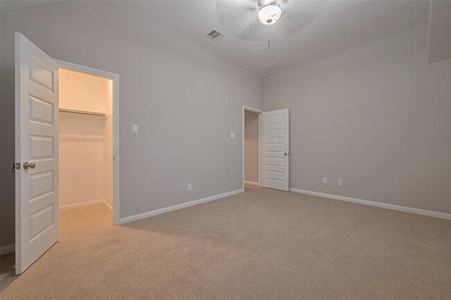 Building Photo - 707 Fresh Sage Crossing