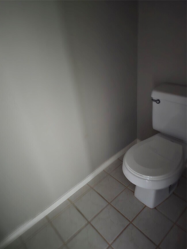 Building Photo - 12018 McKinney Falls Ln