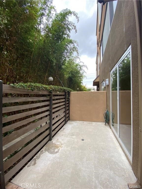 Building Photo - 1528 W Artesia Square