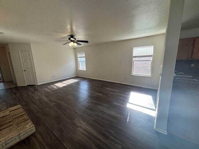 Building Photo - Upgraded single story house in Keller ISD