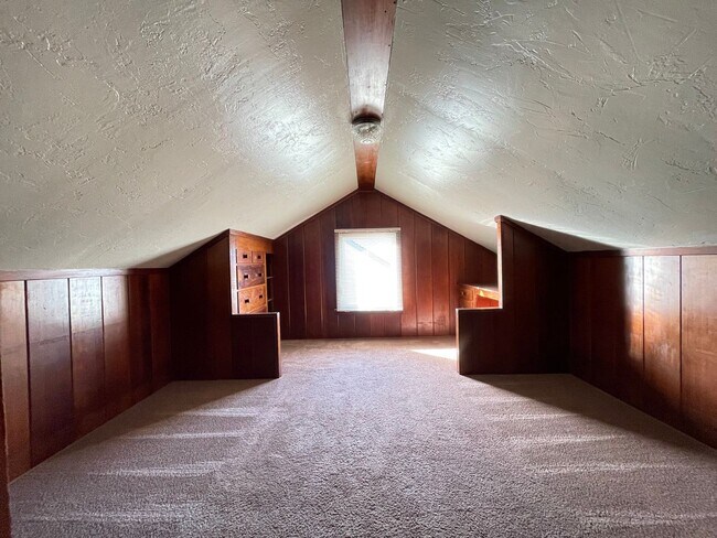 Building Photo - Arcata House