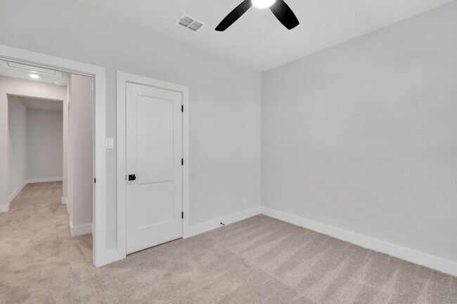 Building Photo - Beautiful 4 Bedroom New Construction Luxur...