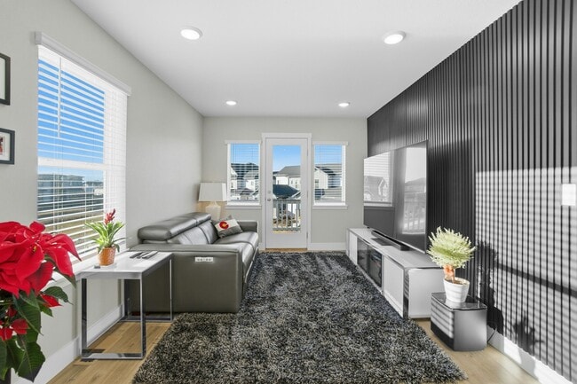 Building Photo - 6364 N Elmira Wy