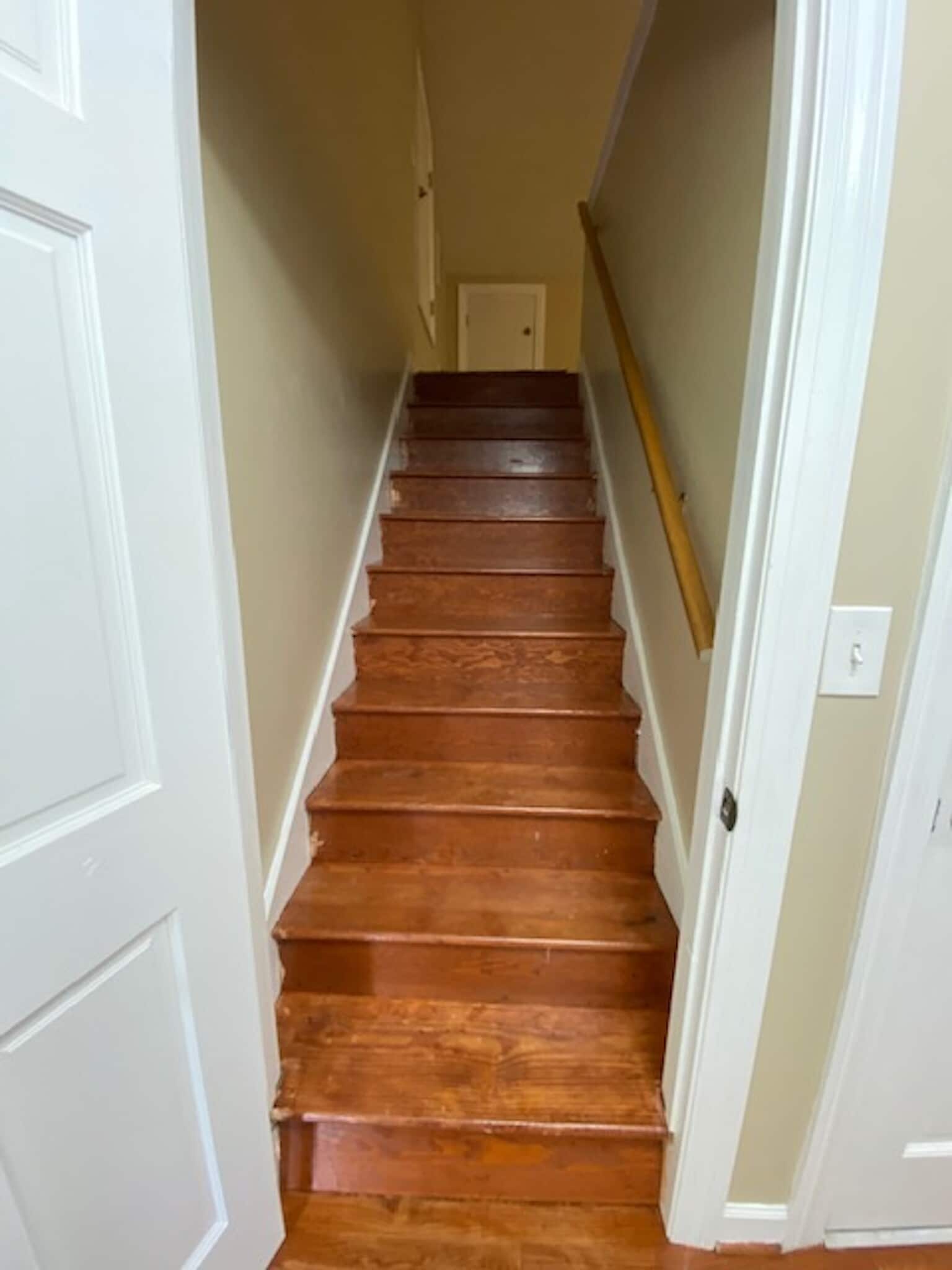 Entry to FROG - 1125 Clapper Ct