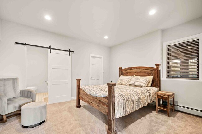 Building Photo - Exquisite Lookout Mountain Estate – Where ...