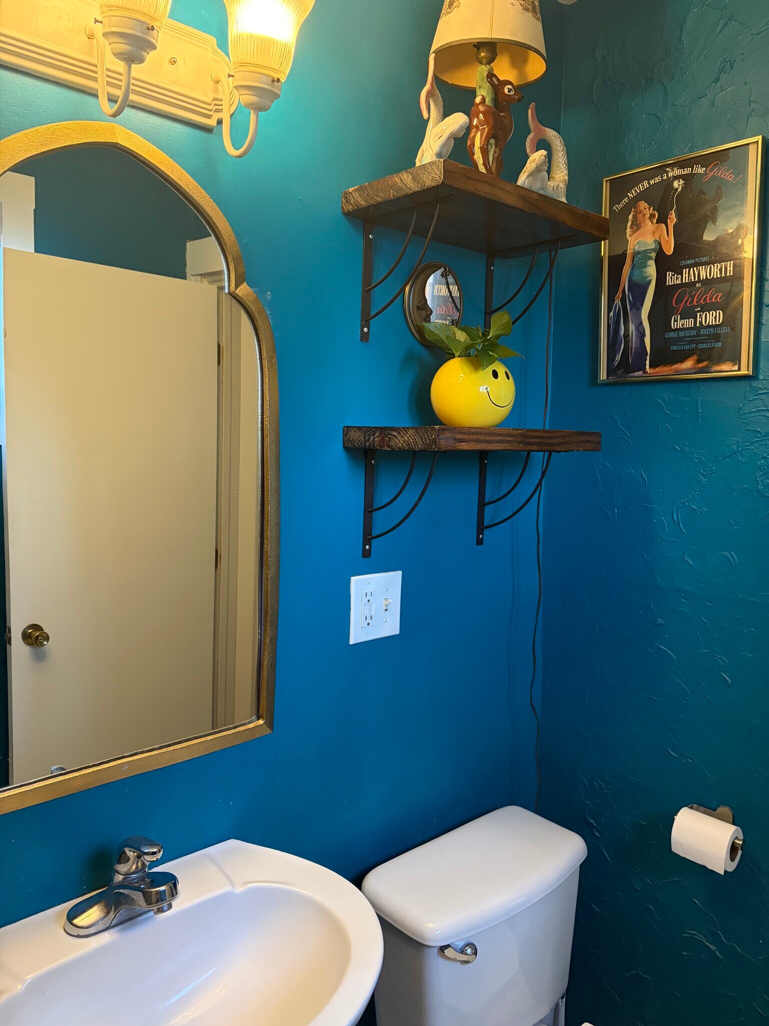 Bathroom - 2580 Deming Ave