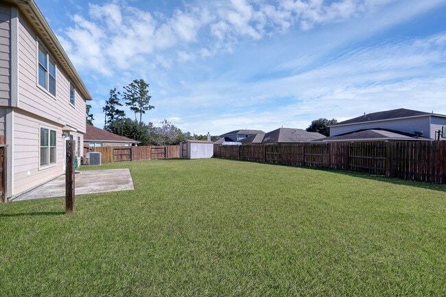 Building Photo - 15902 Arapaho Bend Ln