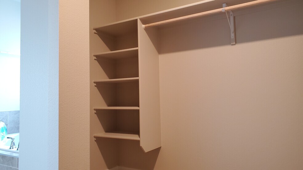 Building Photo - 16918 N Gwinnett Ave