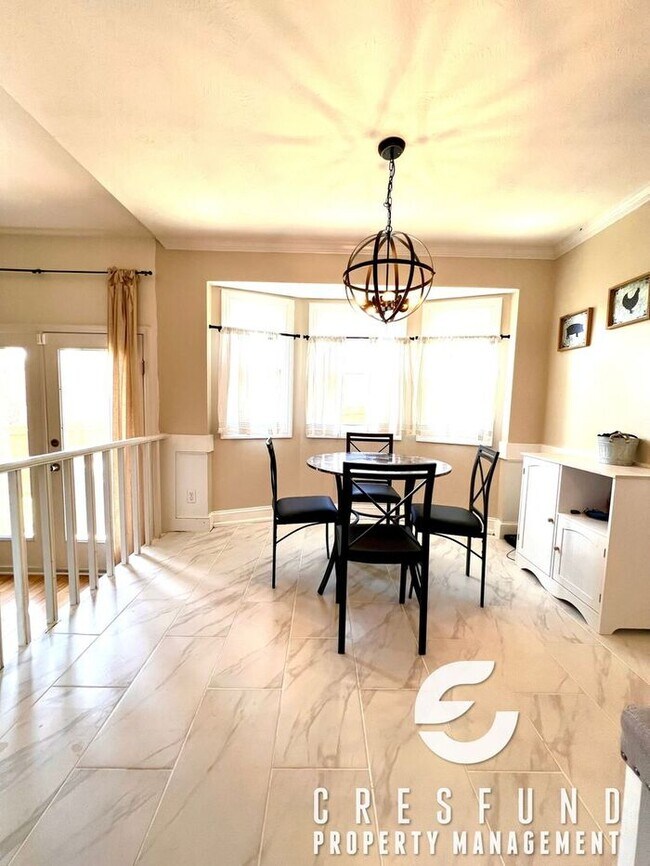 Building Photo - 4BR AVAILABLE NOW! Price just reduced get ...