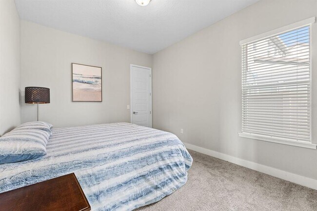 Building Photo - 9947 Summerlake Groves St