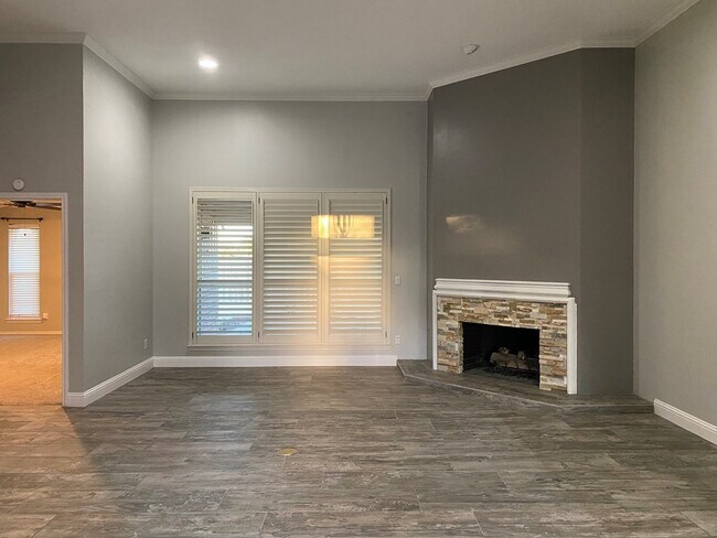 Building Photo - 4618 Bishops Castle Dr