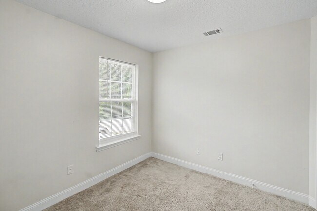 Building Photo - 1223 Cypress Fall Cir