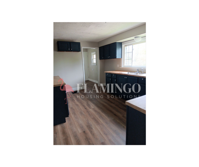 Building Photo - 601 Fleetfoot St