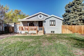 Building Photo - 1475 S Knox Ct