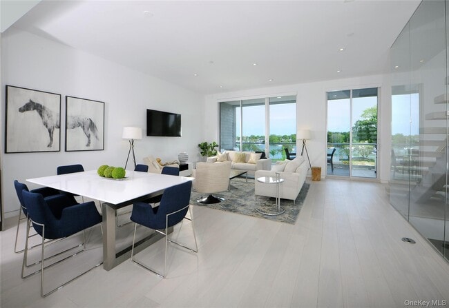 Building Photo - 105 Delancey Ave