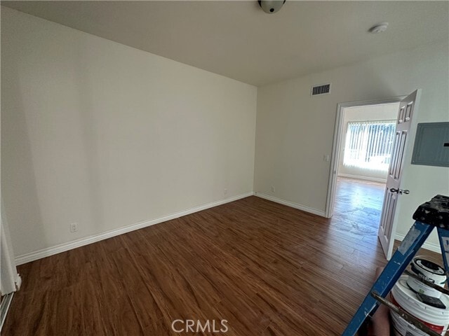 Building Photo - 463 N Marengo Ave