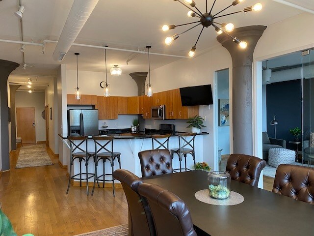 Kitchen - 2077 E 4th St
