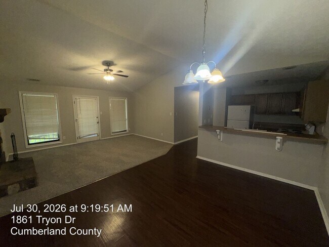 Building Photo - 1861-7 Tryon Dr