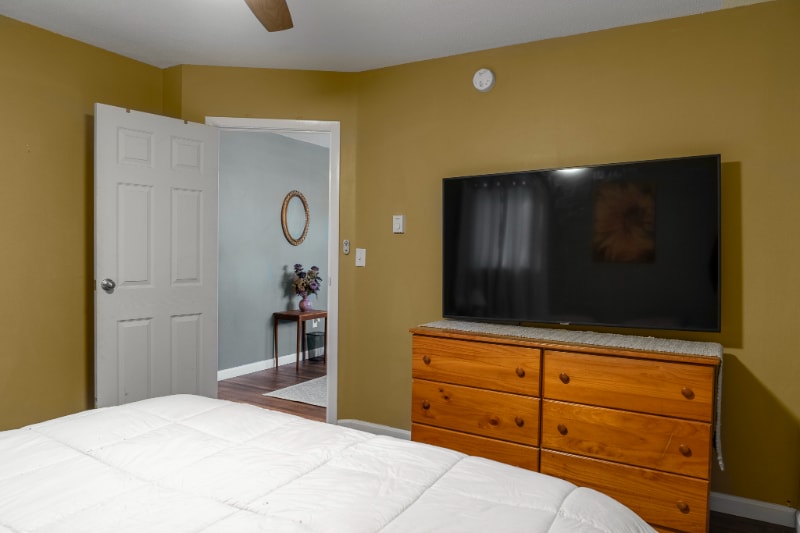 Building Photo - 261 Holy Cross Rd