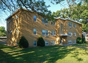 Building Photo - Larpenteur Apartments