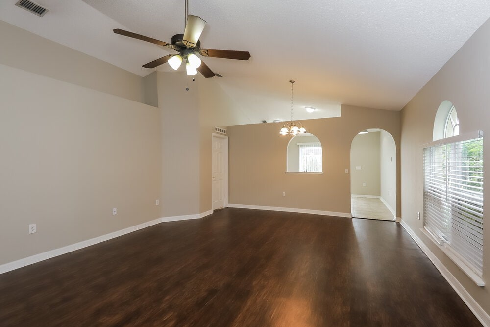 Building Photo - 11426 Ivy Flower Loop