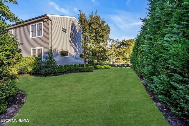 Building Photo - 7 Alvord St