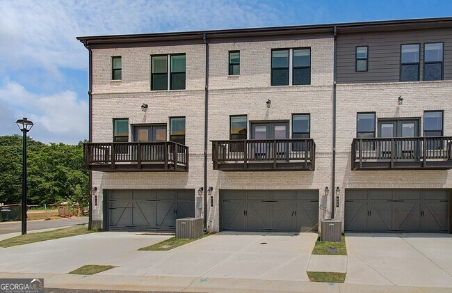 Building Photo - 612 Marimba Pike