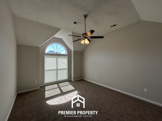 Building Photo - NEWLY RENOVATED 4BR/2.5BA Luxury Home | 2,613 Sq Ft, Vaulted Ceilings & Soaking Tub