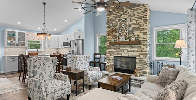 Building Photo - May & June Furnished Extended Stay Rental