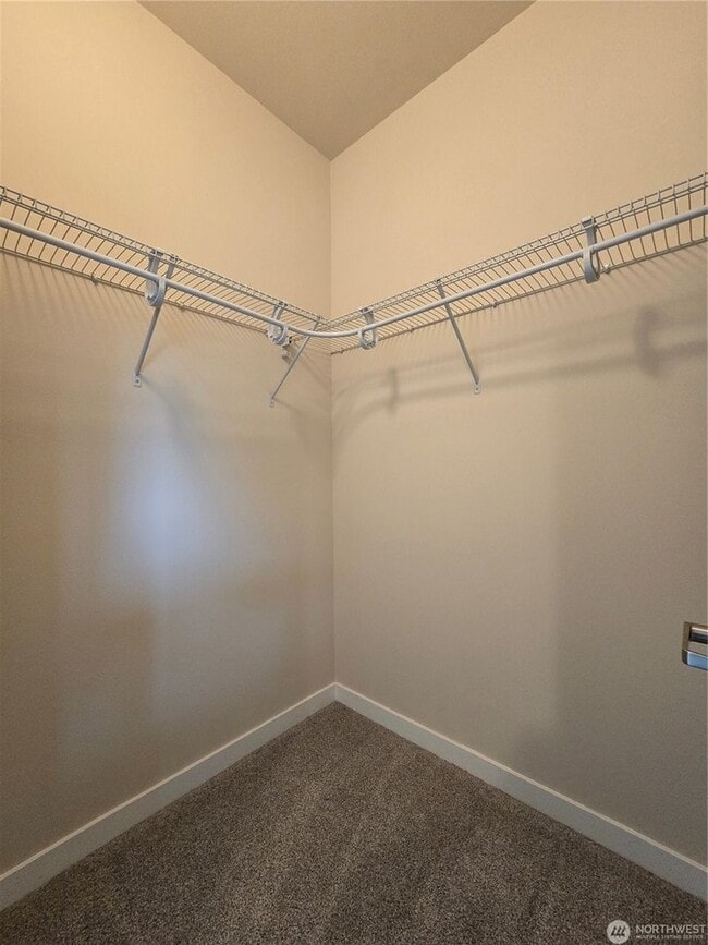 Building Photo - 3Bd/2.5Ba Newcastle Townhouse