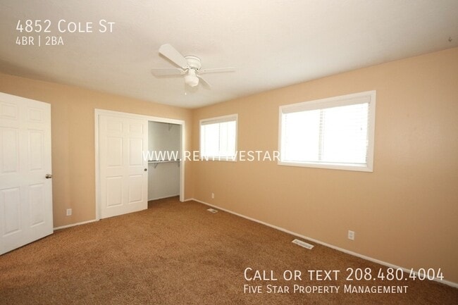 Building Photo - 4852 Cole St