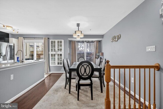 Building Photo - 3818 Early Glow Ln