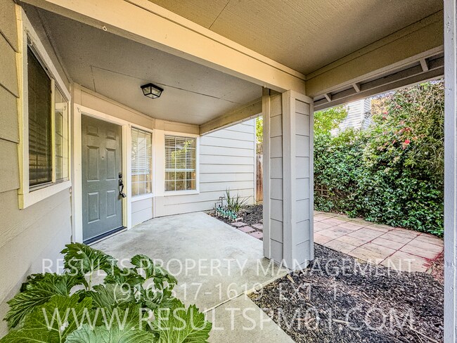 Building Photo - 4 Bedroom Rocklin Beauty. Pet Friendly