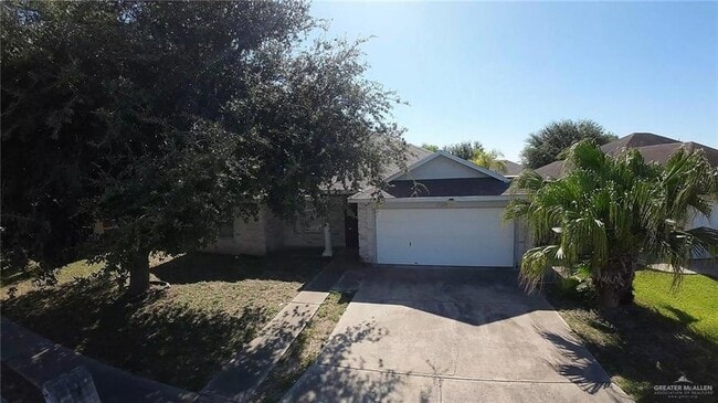 Building Photo - 2903 Sabrina Dr