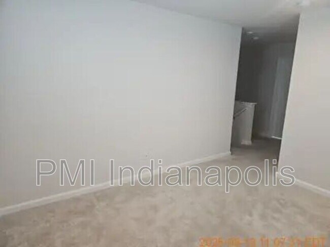 Building Photo - 1854 Cascades Dr