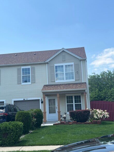 Building Photo - 224 Williamsburg Ct