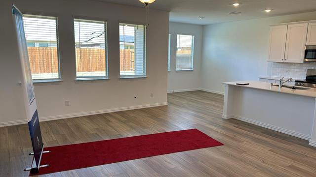 Building Photo - 5010 Winterberry Dr