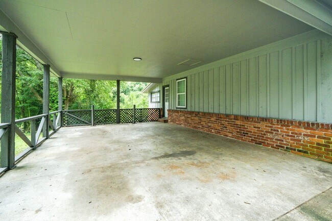 Building Photo - Beautiful New 4bd/2bath -Don’t Miss This!