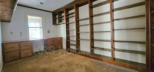 Building Photo - 1029 Dulcie Ave