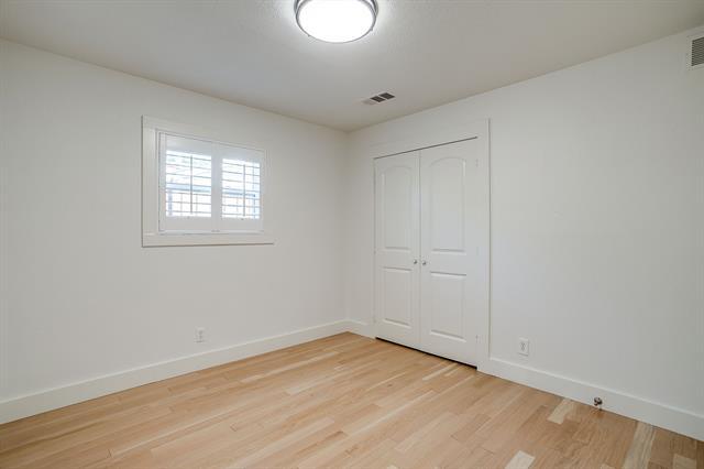 Building Photo - 428 Summit Dr