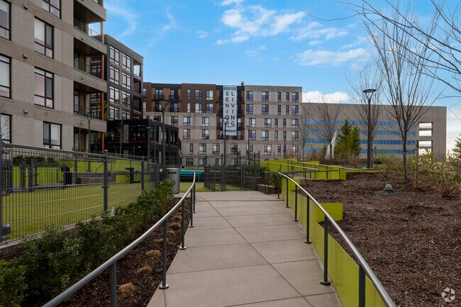 Exterior - Brightview Dulles Corner