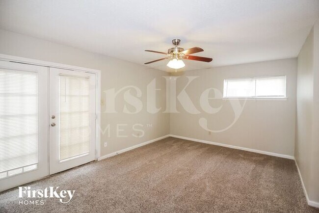 Building Photo - 6635 Wesfield Cove