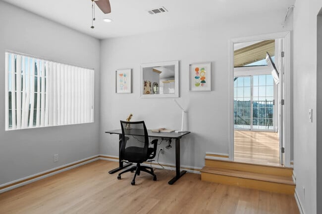 Building Photo - 1853 Penasco Rd