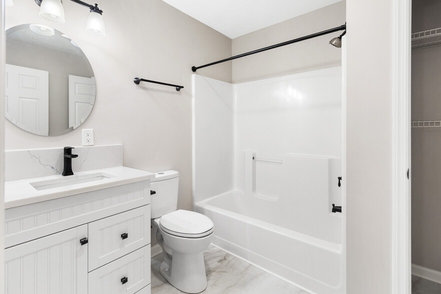 Building Photo - 107 Rystan Pl